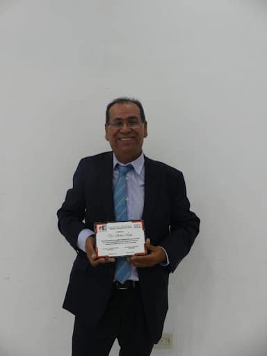 Recibe Oscar Arellano Mendoza “Reconocimiento al Mérito Promotor de la Cultura de García, Nuevo León”