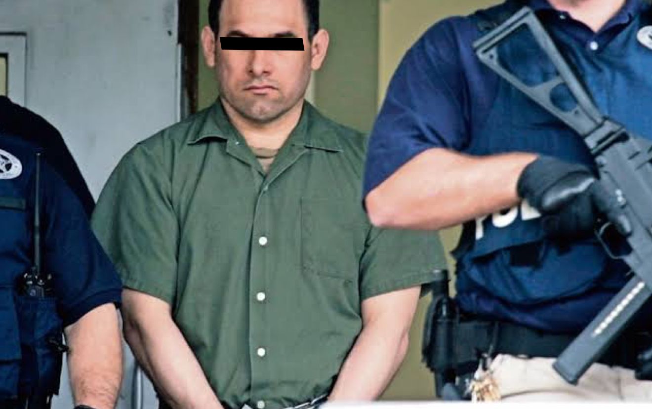 La liberación de Osiel Cárdenas Guillén, el infame "Mata Amigos", el viernes pasado, marca un capítulo inquietante en la interminable historia del narcotráfico mexicano.