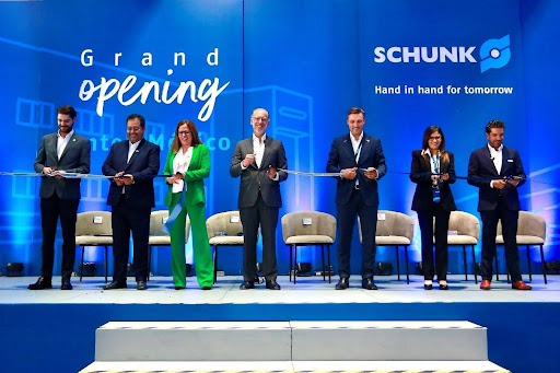 El pasado 22 de agosto de 2024, Marco Antonio del Prete Tercero, Secretario de Desarrollo Sustentable del Estado de Querétaro, inauguró el Centro Tecnológico de Schunk México