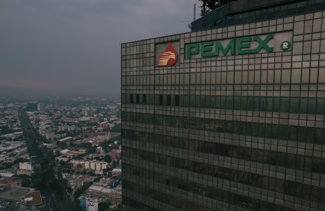 PEMEX SALVADO POR BANOBRAS