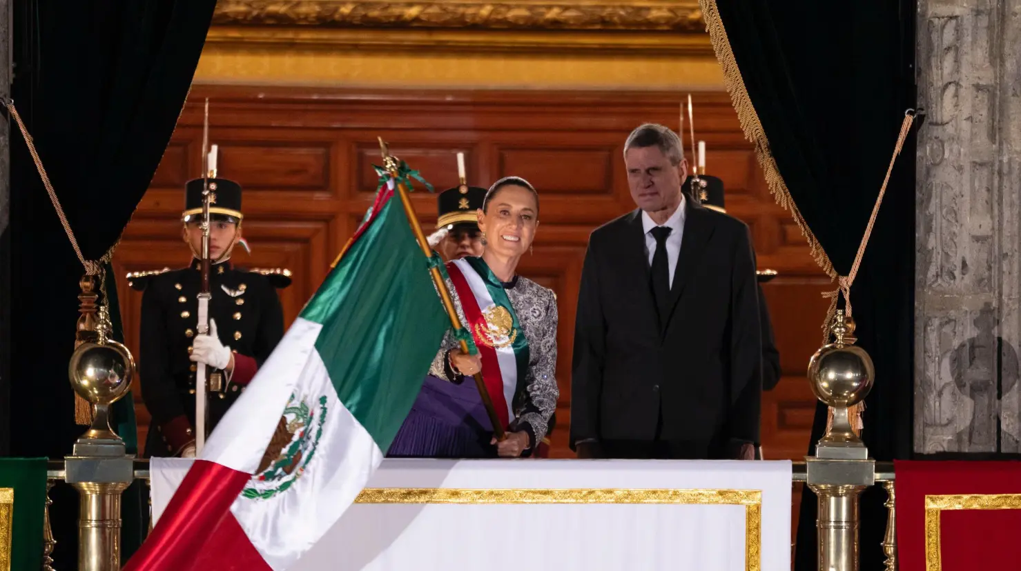 De Frente Y Claro | LAS PIFIAS DE POLÍTICOS EN EL GRITO DE INDEPENDENCIA