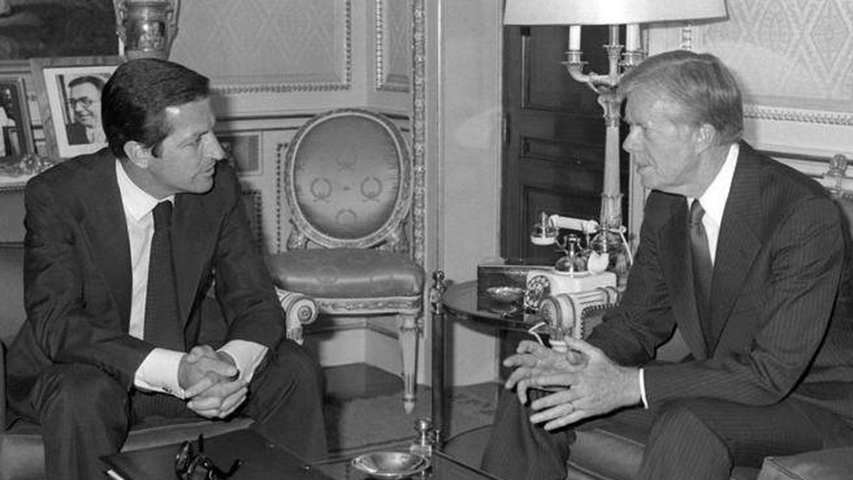 Transiciones. En México hicieron falta más Suárez y Fernández Miranda, y menos Fox Quesada y Carlos Castillo Peraza