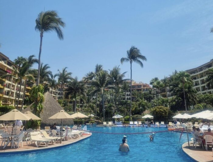 image - Ruiz Healy Times